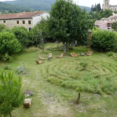 Romy's - Ensuite In Shared Village Chateau Appartamento